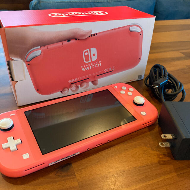 ニンテンドー スイッチ ライト コーラル 美品 品多く www.gold-and