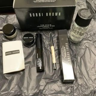 ボビイブラウン(BOBBI BROWN)のボビイブラウンセット新品(コフレ/メイクアップセット)