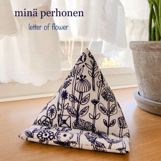 ミナペルホネン(mina perhonen)のミナペルホネン　スマホスタンド　ハンドメイド(その他)