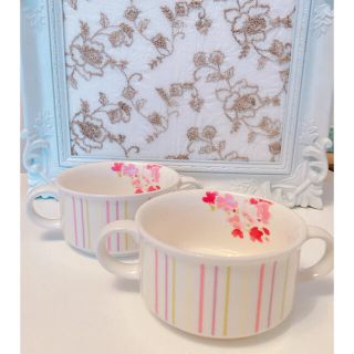 ローラアシュレイ(LAURA ASHLEY)のローラアシュレイ　スープカップ　ペア(食器)