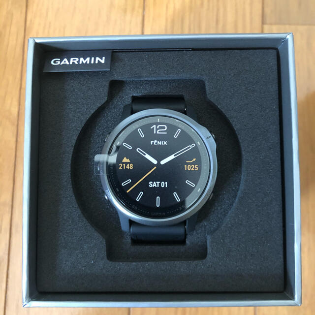 GARMIN(ガーミン)の新品未使用　GARMIN FENIX 6S SAPPHIRE BLACK DLC メンズの時計(腕時計(デジタル))の商品写真