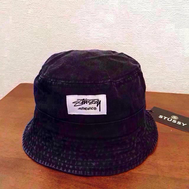 STUSSY(ステューシー)のインディゴ色 STUSSY バケットハット レディースの帽子(ハット)の商品写真