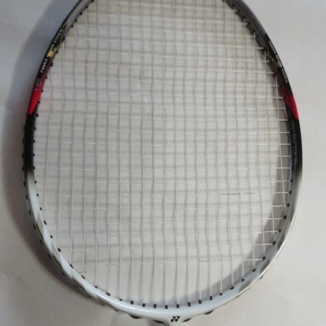 ＹＯＮＥＸ　バドミントンラケット　ＡＲＭＯＲＴＥＣ　９００　ＴＥＣＨＮＩＱＵＥ