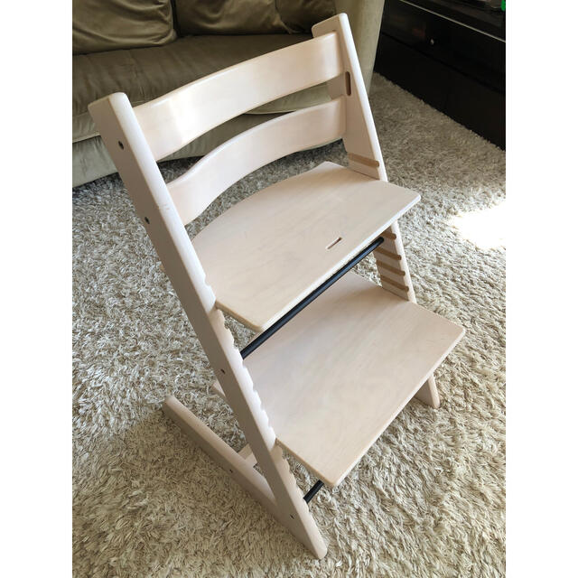 Stokke(ストッケ)のストッケ(STOKKE) トリップトラップ 木製 チェア キッズ/ベビー/マタニティの寝具/家具(その他)の商品写真