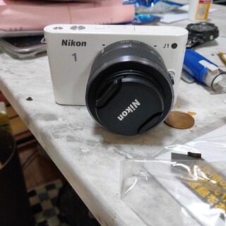 Nikon1  J1 zoom レンズキット(ミラーレス一眼)