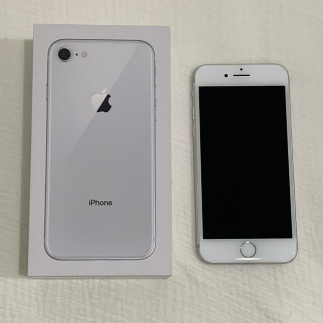 iPhone8 64G ホワイト