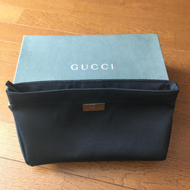 Gucci(グッチ)のグッチポーチ レディースのファッション小物(ポーチ)の商品写真