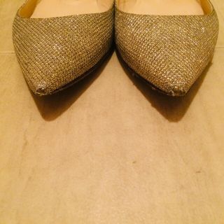 ジミーチュウ(JIMMY CHOO)の90%OFF！! 週末限定セール！！ ジミーチュウ フラット グリッターパンプス(ハイヒール/パンプス)