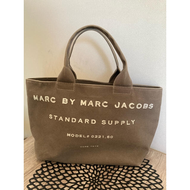 MARC BY MARC JACOBS(マークバイマークジェイコブス)のMARC BY MARC JACOBS ト–トバッグ レディースのバッグ(トートバッグ)の商品写真