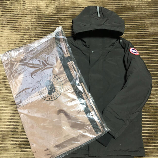 CANADA GOOSE(カナダグース)のカナダグース　サンフォード　3400M BLACK  Mサイズ メンズのジャケット/アウター(ダウンジャケット)の商品写真