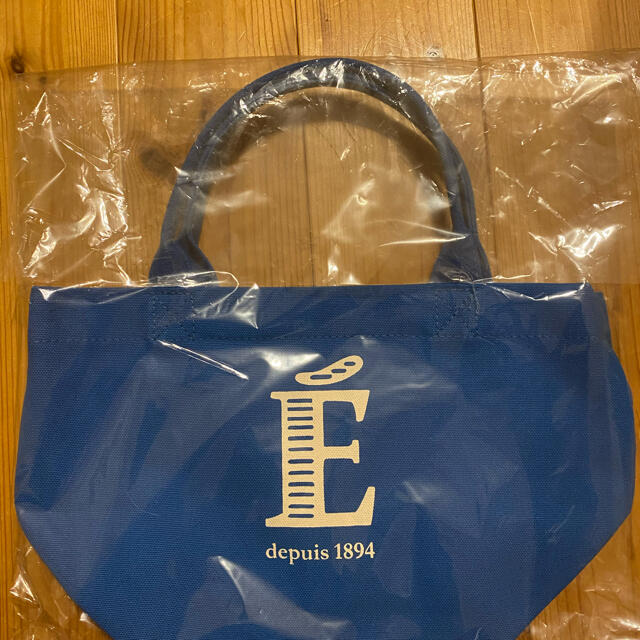 トートバッグ　ブルー　エシレ・メゾン デュ ブール レディースのバッグ(トートバッグ)の商品写真