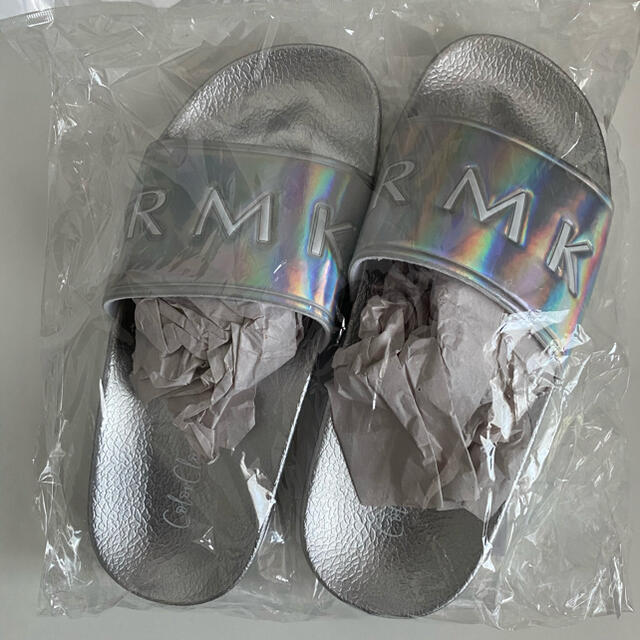 RMK(アールエムケー)の【新品】RMK ノベルティ　シャワーサンダル レディースの靴/シューズ(サンダル)の商品写真