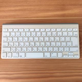 アップル(Apple)のApple Wireless Keyboard (JIS) 単3電池2本使用(PC周辺機器)