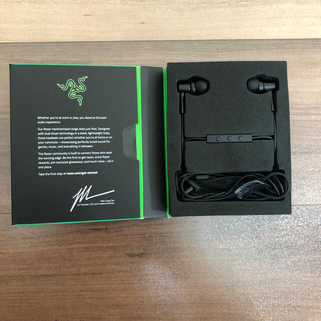 LAZER(レイザー)の1回使用】Razer hammerhead DUO スマホ/家電/カメラのオーディオ機器(ヘッドフォン/イヤフォン)の商品写真