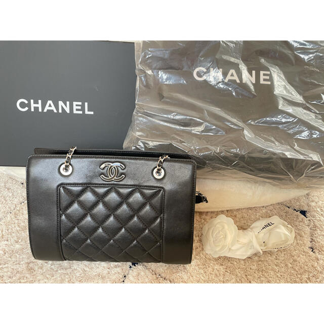 CHANEL マトラッセ マドモアゼル