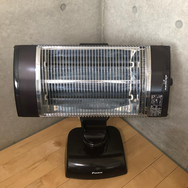 DAIKIN 遠赤外線セラミックヒーター DAIKIN 遠赤外線セラミックヒーター