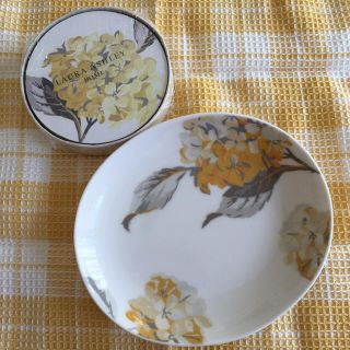 ローラアシュレイ(LAURA ASHLEY)のローラアシュレイ✴︎オーバル皿&コースターセット(食器)