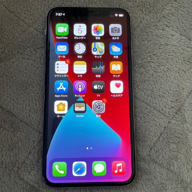 iPhone X Silver 64 GB docomoスマートフォン本体