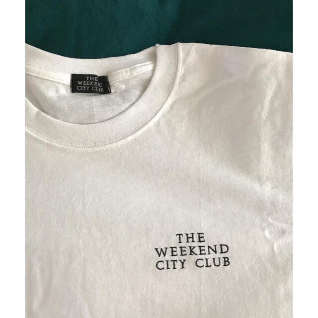 COMOLI(コモリ)のthe weekend city club Tシャツ メンズのトップス(Tシャツ/カットソー(半袖/袖なし))の商品写真