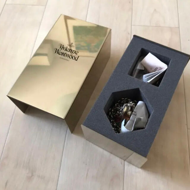 Vivienne Westwood - ヴィヴィアンウエストウッド オーブ Vivienne Westwood - ヴィヴィアンウエストウッド オーブ