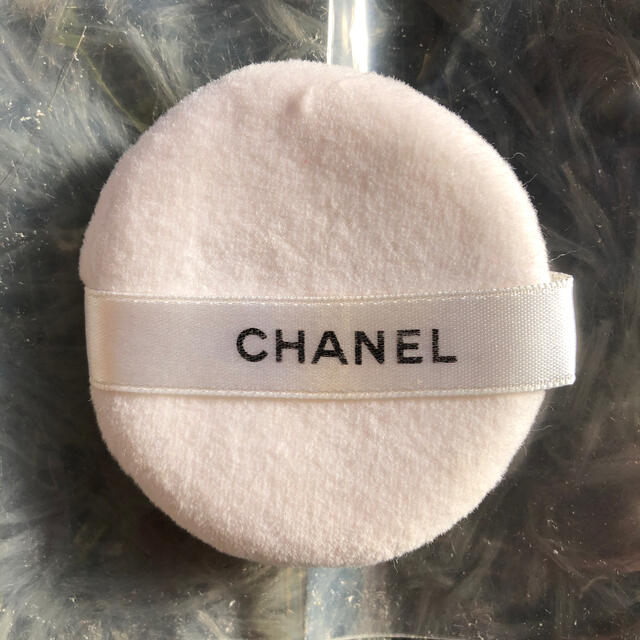 CHANEL(シャネル)の【シャネル様専用】CHANEL パフ コスメ/美容のメイク道具/ケアグッズ(パフ・スポンジ)の商品写真