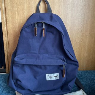 イーストパック(EASTPAK)のイーストパック　リュックサック　ネイビー(リュック/バックパック)