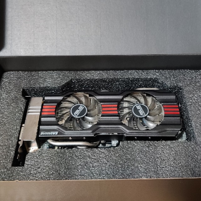 値下げ中！【ASUS】Geforce GTX 770 グラフィックボード 3