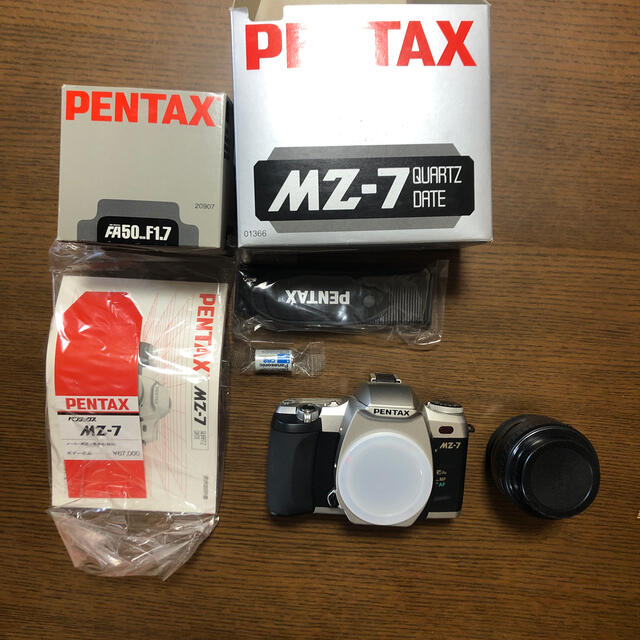 CanonMINOLTA未使用品　　PENTAX MZ-7  FA50mmF1.7