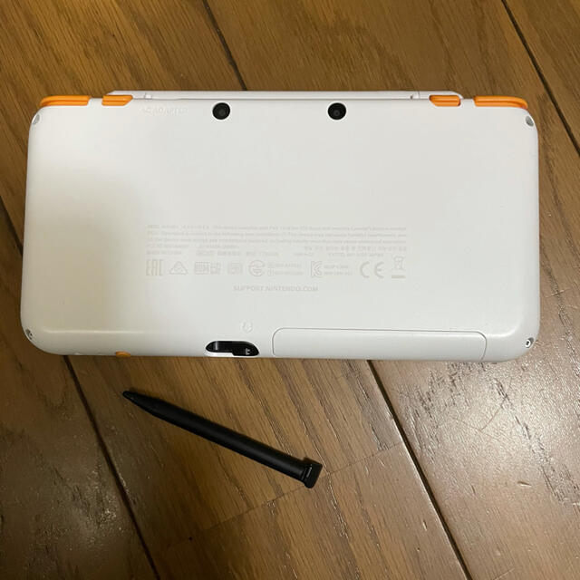 ニンテンドー2DS(ニンテンドー2DS)のニンテンドー 2dsll 本体 充電器 エンタメ/ホビーのゲームソフト/ゲーム機本体(携帯用ゲーム機本体)の商品写真