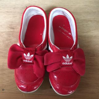 アディダス(adidas)のadidasリボンスニーカー専用(スニーカー)