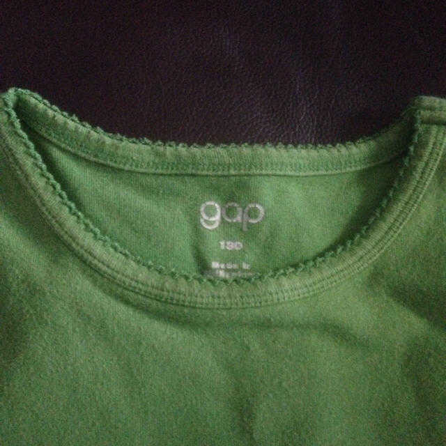 GAP Kids(ギャップキッズ)のgapTシャツ キッズ/ベビー/マタニティのキッズ服女の子用(90cm~)(Tシャツ/カットソー)の商品写真