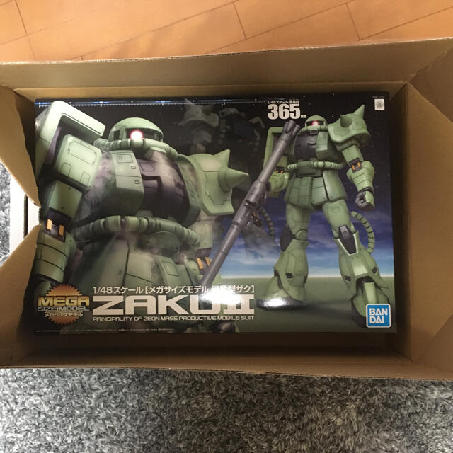 メガサイズ　量産型ザク　ZAKUⅡ