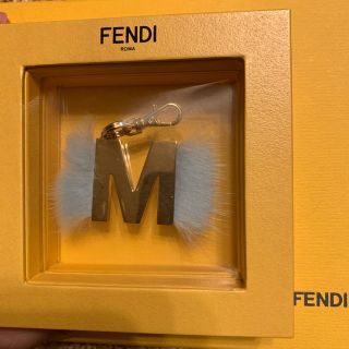 フェンディ(FENDI)のFENDI イニシャルチャーム　M(チャーム)