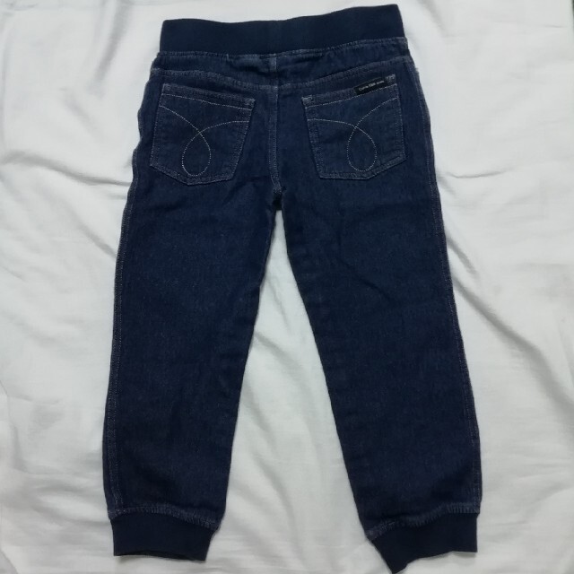 Calvin Klein(カルバンクライン)のカルバンクライン　ジーンズ　デニム キッズ/ベビー/マタニティのキッズ服男の子用(90cm~)(パンツ/スパッツ)の商品写真