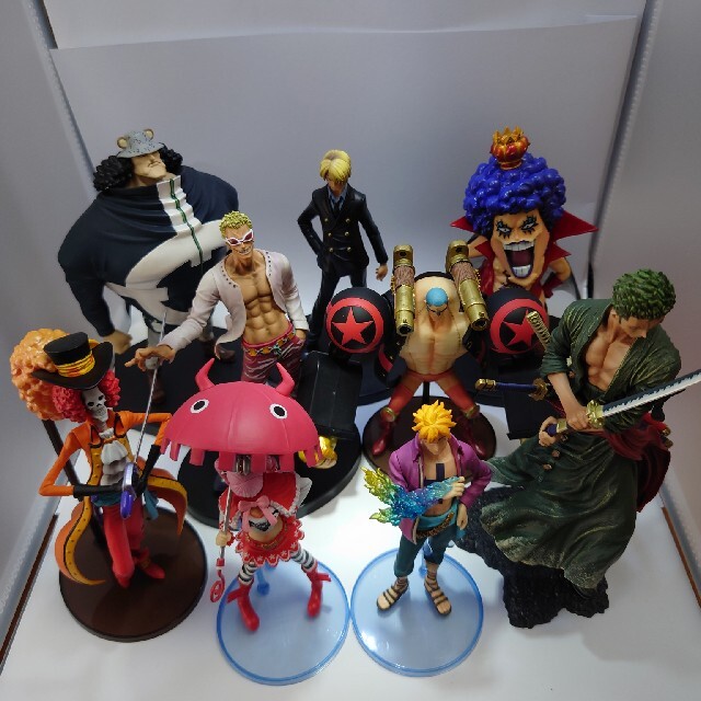 ONE PIECE　フィギュアセット