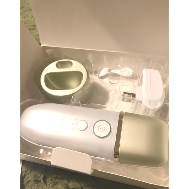 パーフェクトアクアリーボーテ2 スマホ/家電/カメラの美容/健康(フェイスケア/美顔器)の商品写真