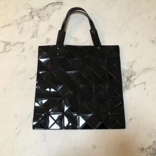 イッセイミヤケ(ISSEY MIYAKE)の【極美品】イッセイミヤケ　バオバオ　BAO BAO 黒(トートバッグ)