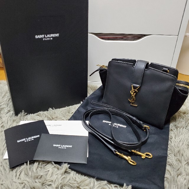 返品交換不可】 Saint Laurent ブラック 美品 ミニ ダウンタウンカバス