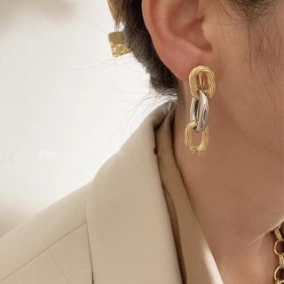 ローズバッド(ROSE BUD)のPoint gold chain pierce No.542(ピアス)