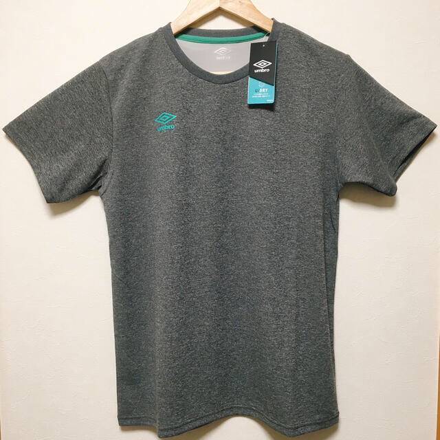 UMBRO(アンブロ)のアンブロ　UMBRO 半袖　トレーニングウェア メンズのトップス(Tシャツ/カットソー(半袖/袖なし))の商品写真