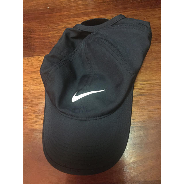 NIKE(ナイキ)のNIKE CAP キッズ/ベビー/マタニティのこども用ファッション小物(その他)の商品写真