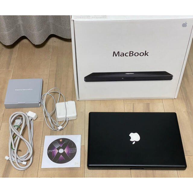 MacBook Mid 2007 ブラック メモリ・HDD増設済