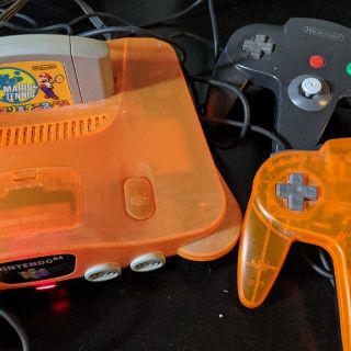 ニンテンドウ64(NINTENDO 64)のマリオテニス+ニンテンドー64本体(家庭用ゲーム機本体)