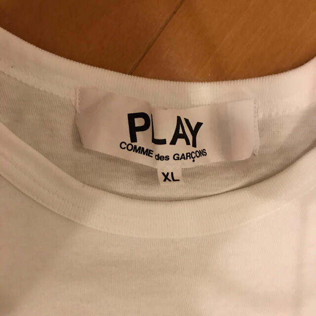 COMME des GARCONS(コムデギャルソン)のコムデギャルソン　メンズ　play ハート　XL Tシャツ　プレイ メンズのトップス(Tシャツ/カットソー(七分/長袖))の商品写真