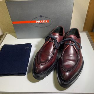 プラダ(PRADA)の美品 名作　PRADA プラダ　タンクソール　ドレスシューズ   サイズ7(ドレス/ビジネス)