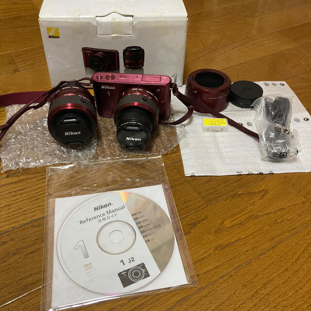 Nikon Ｊ2モデル　デジタルカメラコンパクトデジタルカメラ