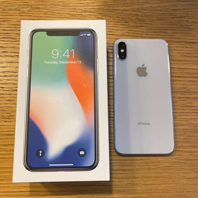 美品　iPhone  X  64GB  シルバー