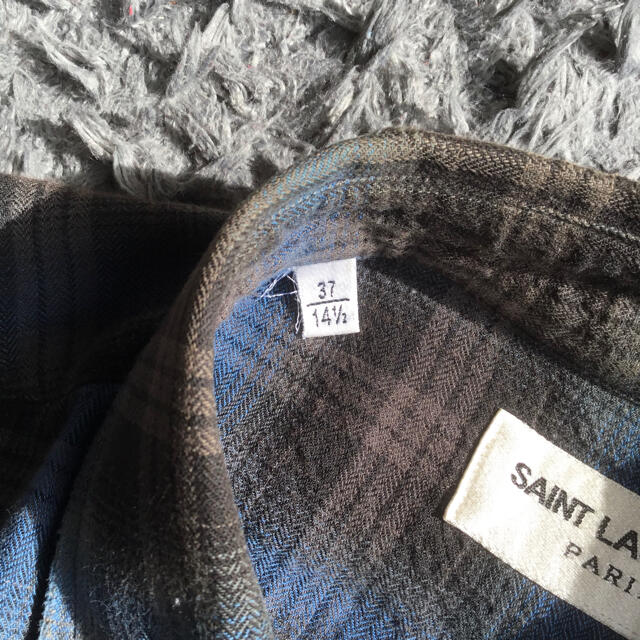 Saint Laurent(サンローラン)のSAINT LAURENT PARIS サンローラン　長袖シャツ　37 メンズのトップス(シャツ)の商品写真