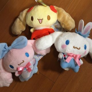 サンリオ - シナモロール 不思議の国 マスコット シナモン シフォン ... シナモロール シナモン ポロン シフォン 不思議の国 ぬいぐるみ マスコット