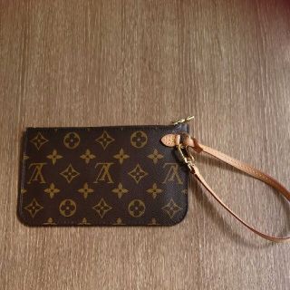 ルイヴィトン(LOUIS VUITTON)のヴィトン モノグラム  ポーチ  美品(ポーチ)